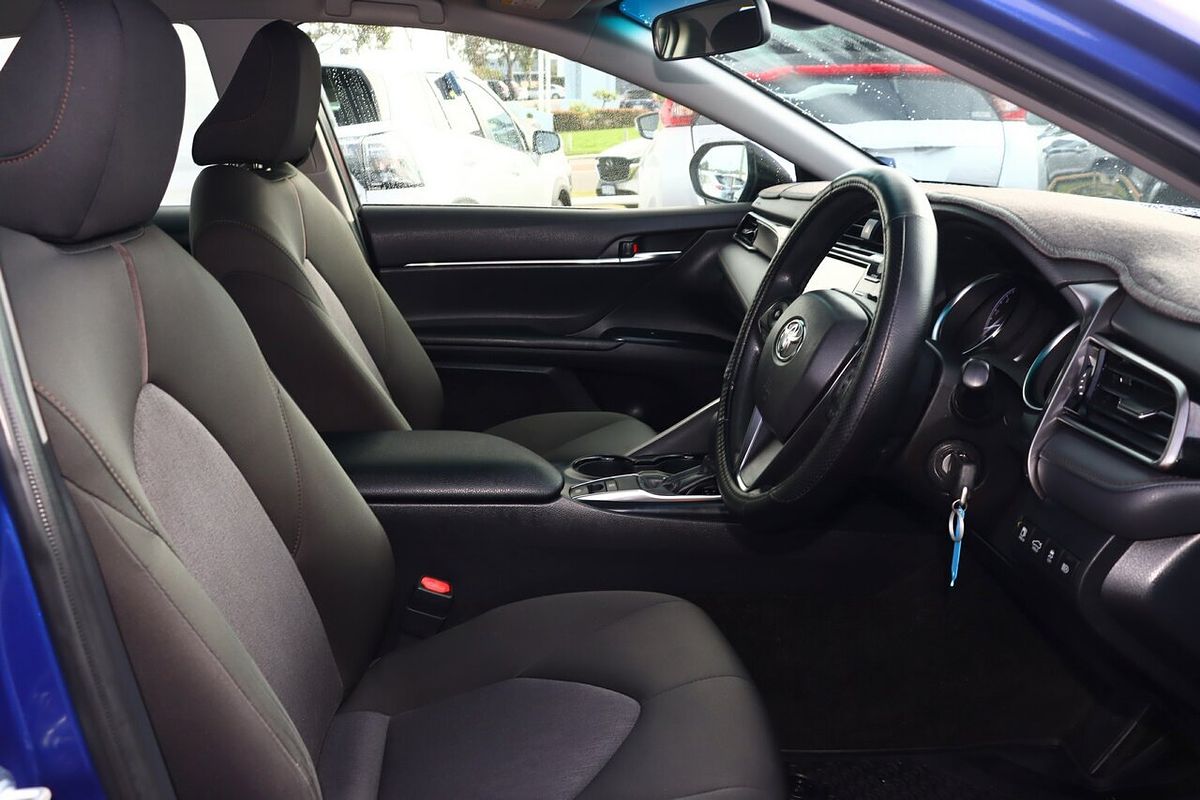 2019 Toyota Camry Ascent ASV70R