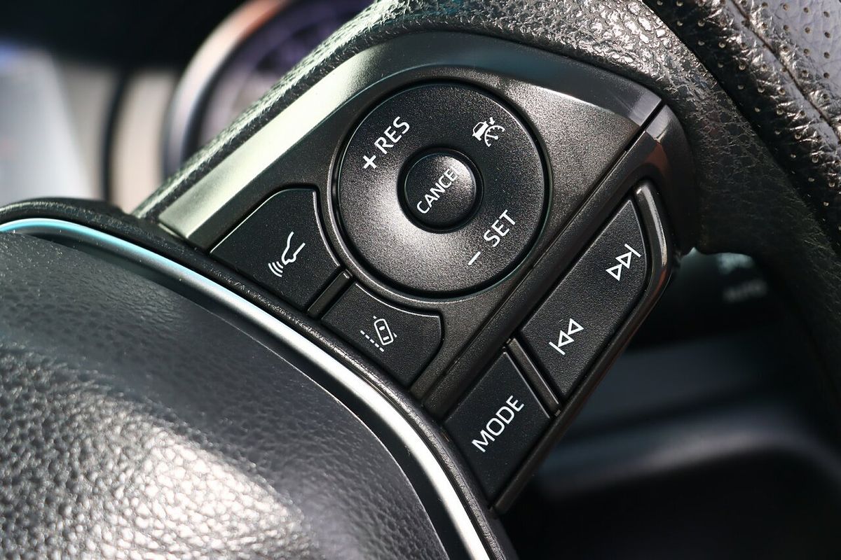 2019 Toyota Camry Ascent ASV70R