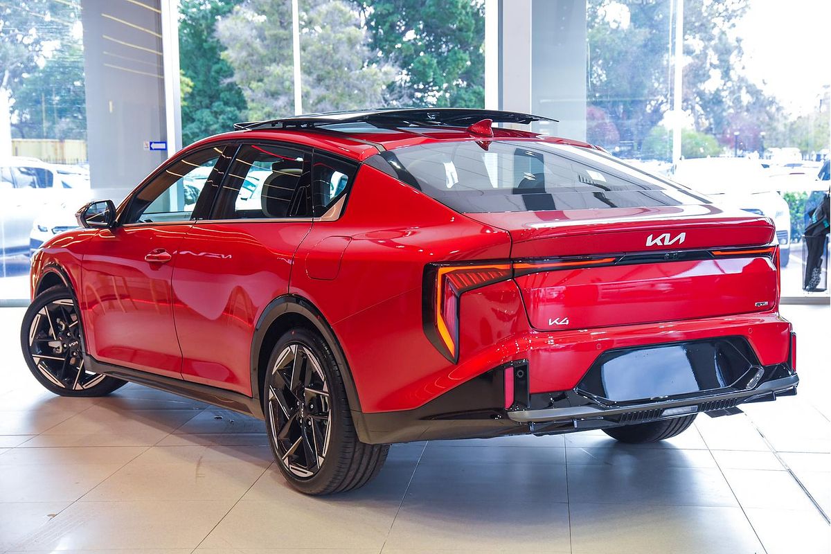 2025 Kia K4 GT-Line CL4m