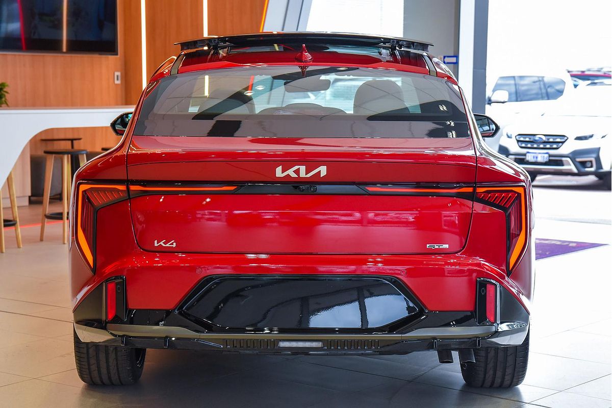 2025 Kia K4 GT-Line CL4m