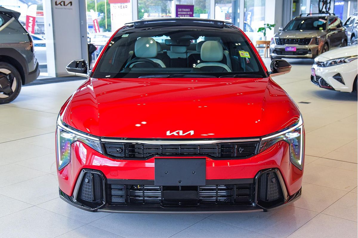 2025 Kia K4 GT-Line CL4m