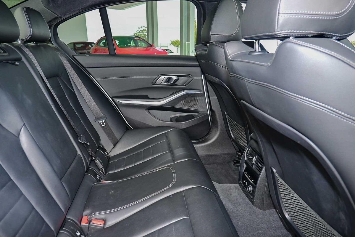 2019 BMW 3 Series 330i M Sport G20