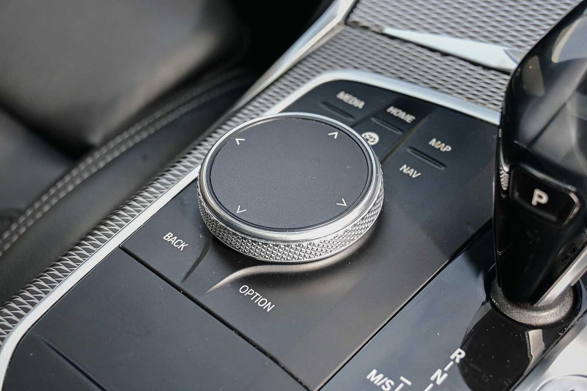 2019 BMW 3 Series 330i M Sport G20