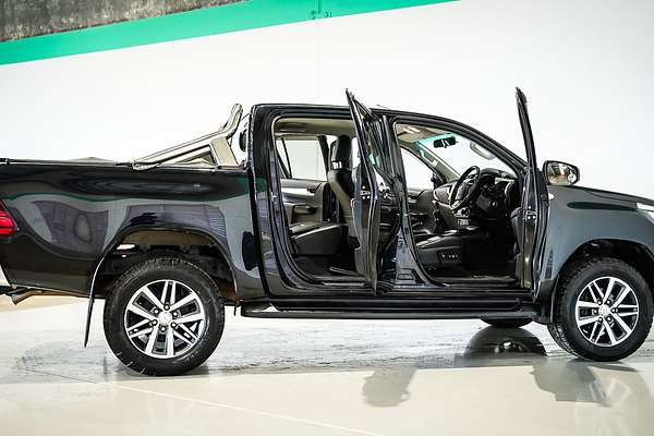 2018 Toyota Hilux SR5 GUN126R 4X4