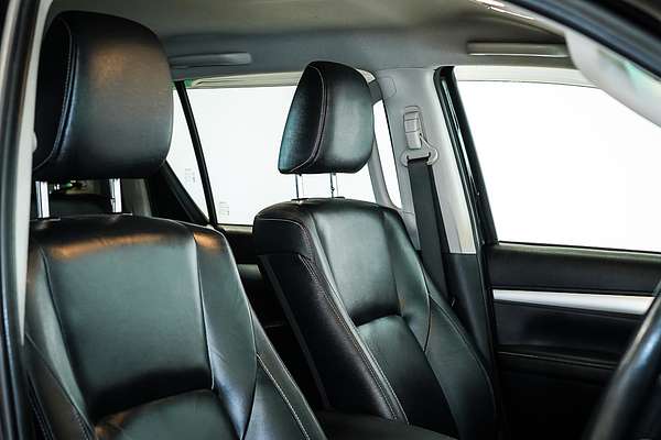 2018 Toyota Hilux SR5 GUN126R 4X4