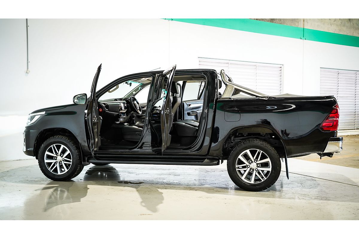 2018 Toyota Hilux SR5 GUN126R 4X4