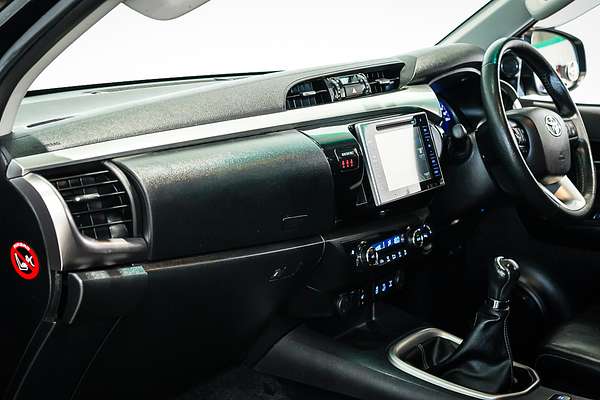 2018 Toyota Hilux SR5 GUN126R 4X4
