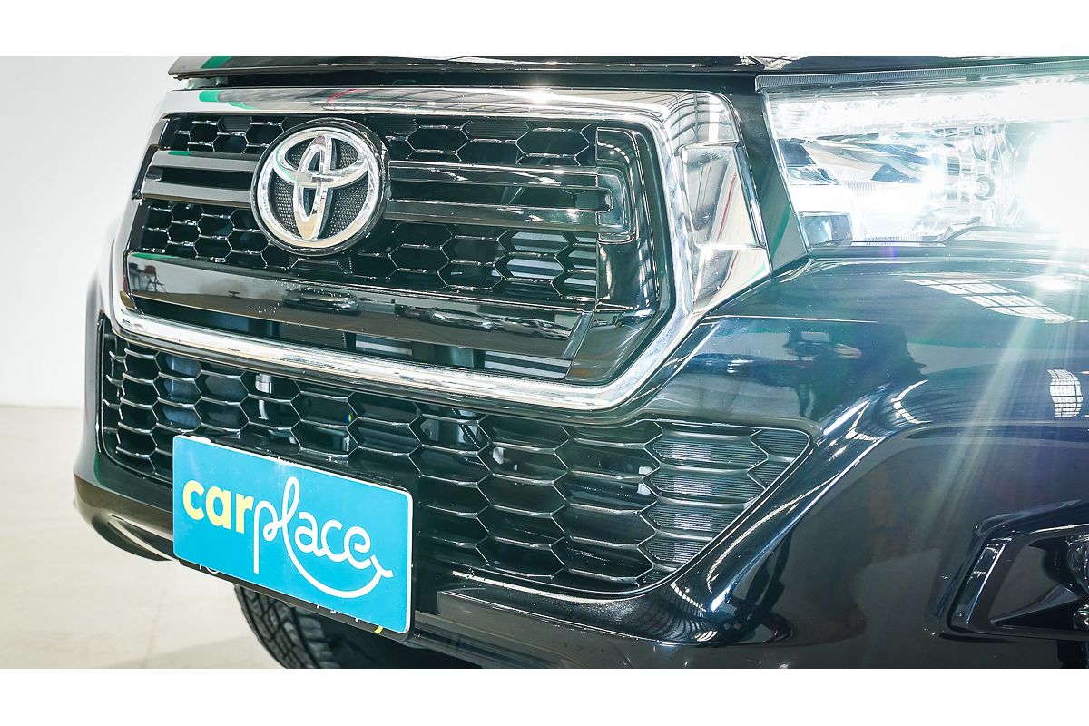 2018 Toyota Hilux SR5 GUN126R 4X4