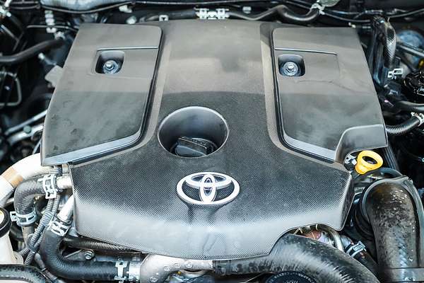 2018 Toyota Hilux SR5 GUN126R 4X4