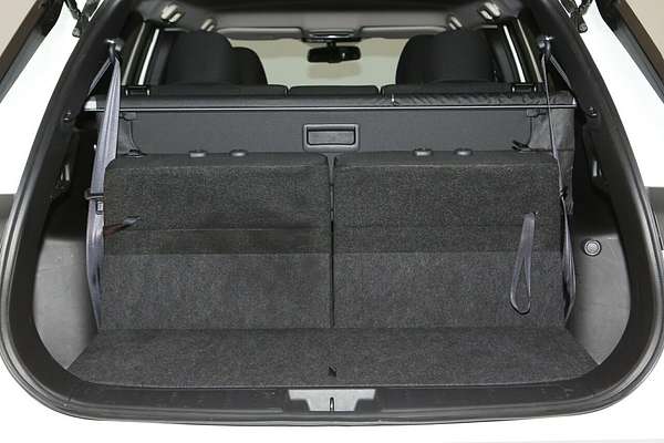 2024 Mitsubishi Outlander LS ZM