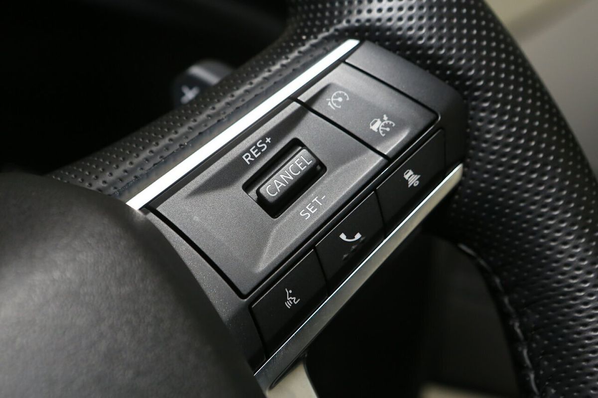 2024 Mitsubishi Outlander LS ZM