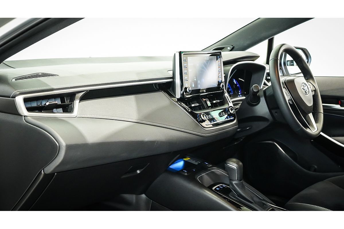 2019 Toyota Corolla ZR Hybrid ZWE211R