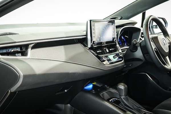 2019 Toyota Corolla ZR Hybrid ZWE211R