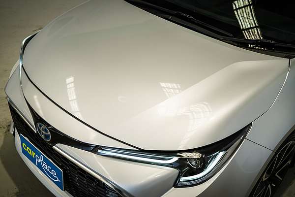2019 Toyota Corolla ZR Hybrid ZWE211R