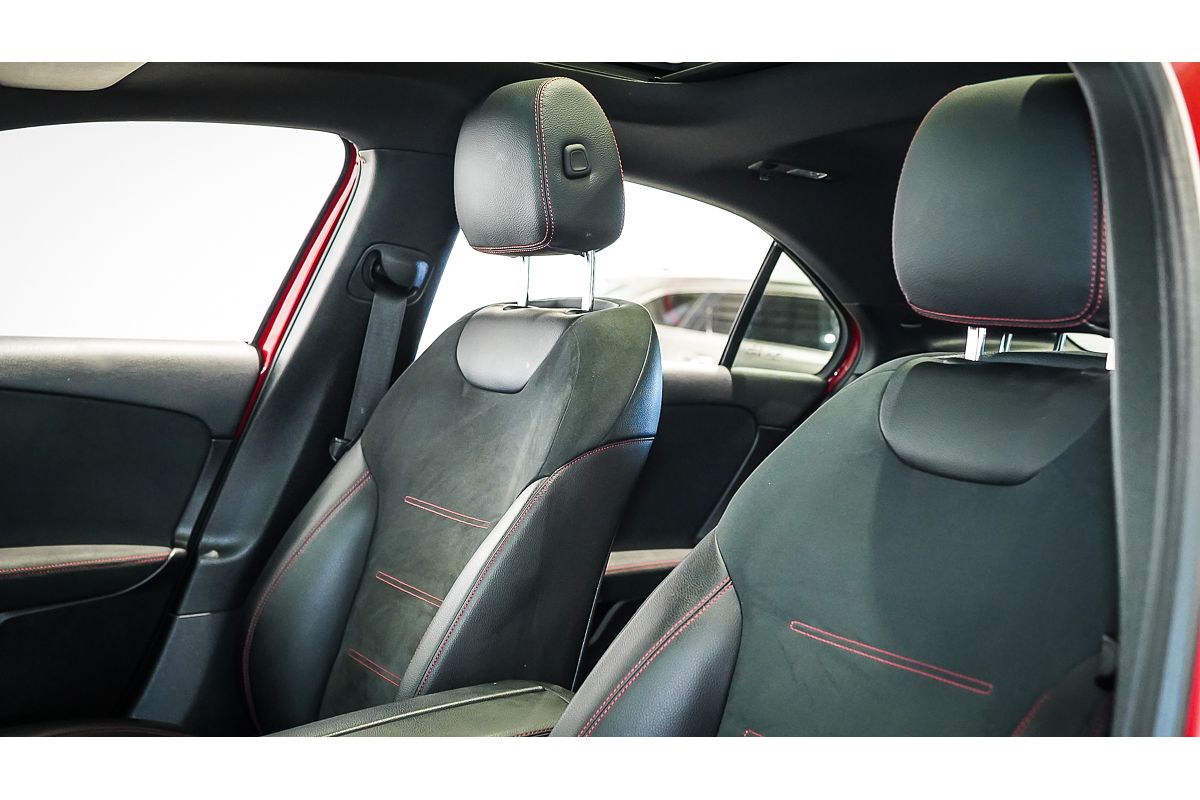 2019 Mercedes-Benz A-Class A200 V177