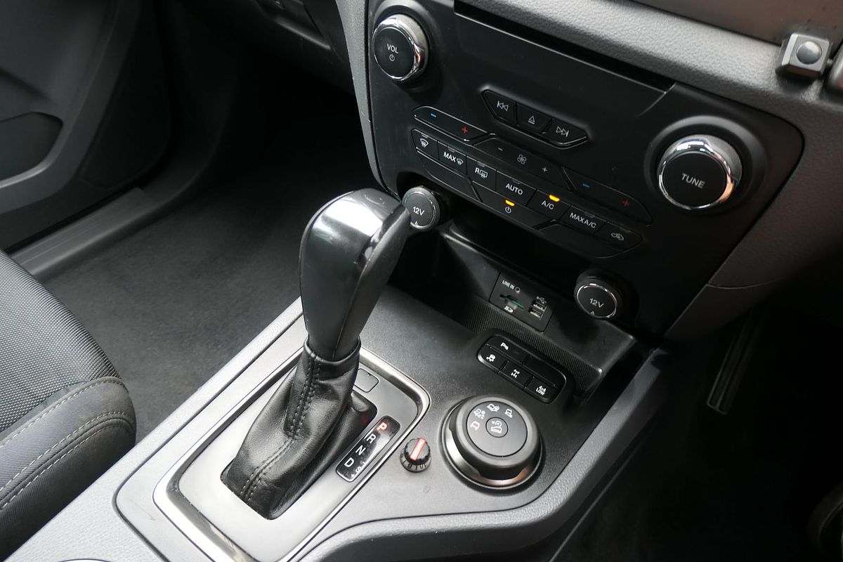 2015 Ford Everest Trend UA 3.2L