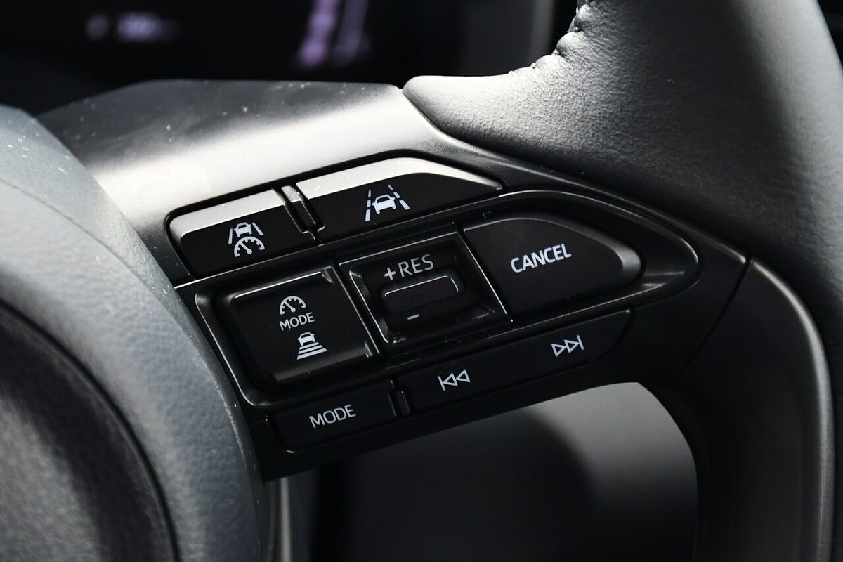 2024 Toyota Yaris Cross GXL MXPJ10R