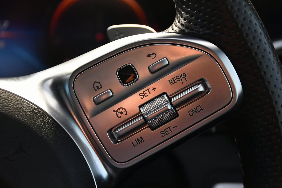 2020 Mercedes-Benz C-Class C200 W205