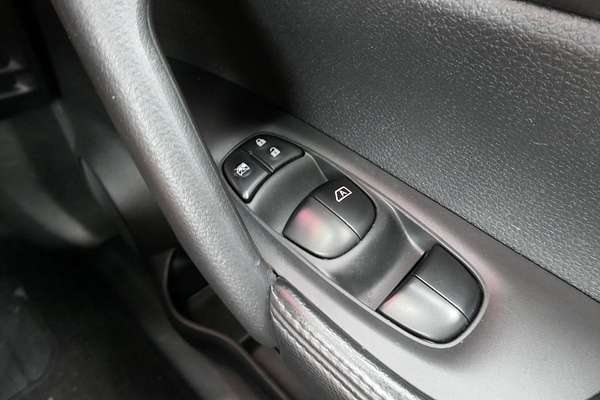 2015 Nissan X-TRAIL ST T32