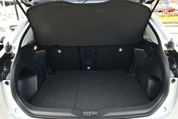 2024 Toyota Yaris Cross GXL MXPJ10R