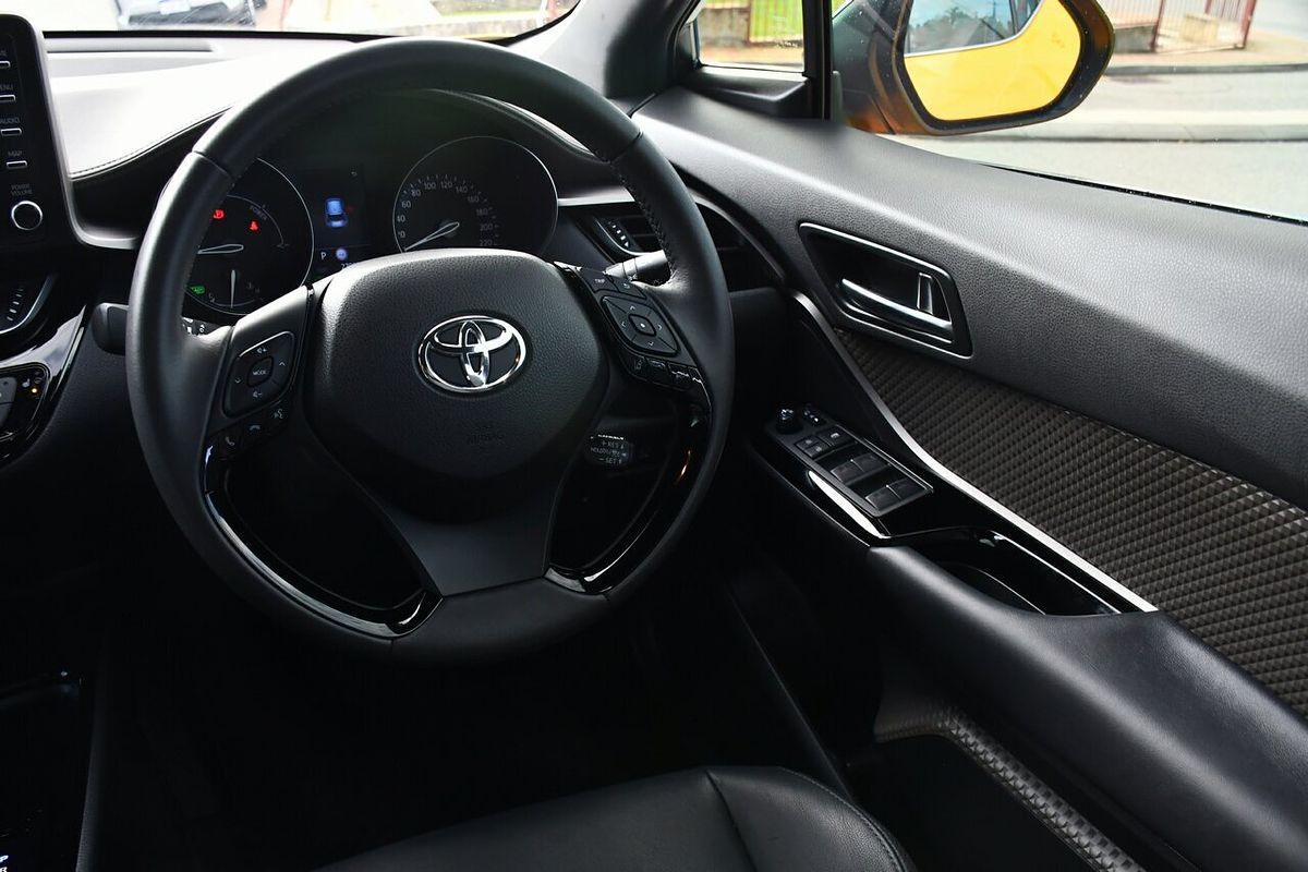 2022 Toyota C-HR Koba ZYX10R