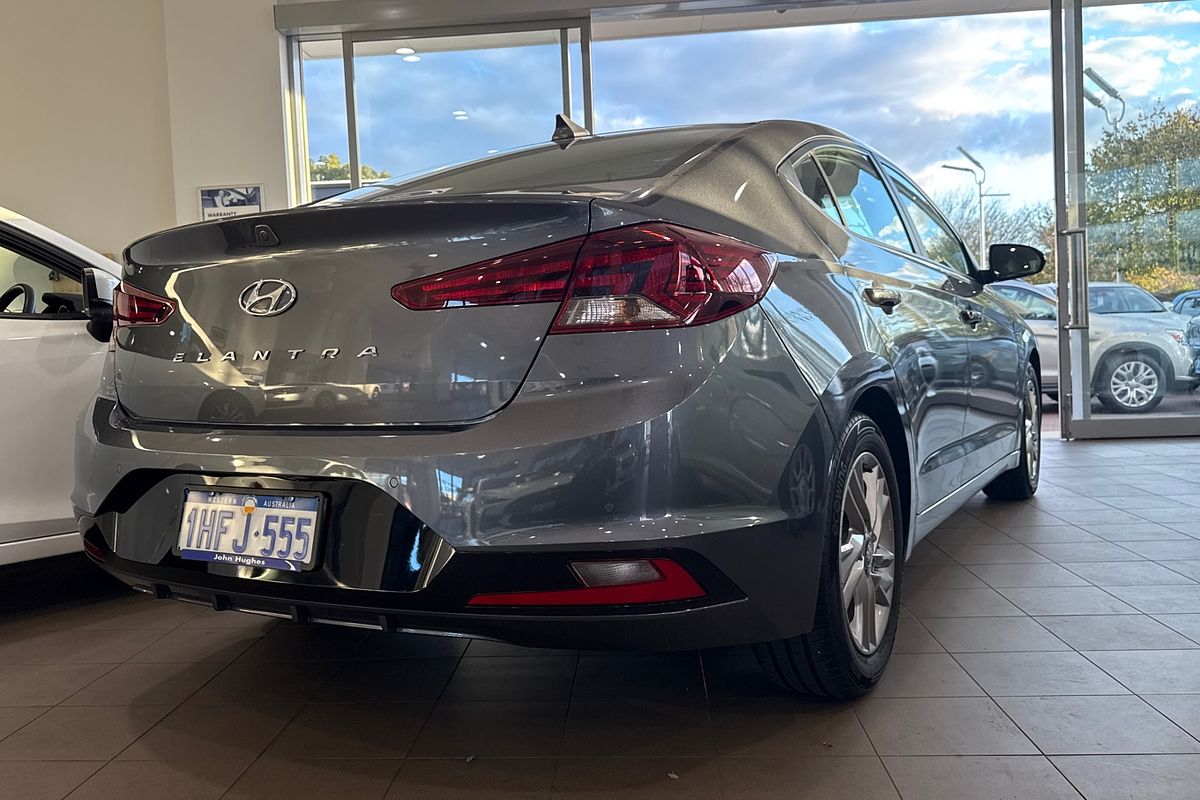 2019 Hyundai Elantra Active AD.2