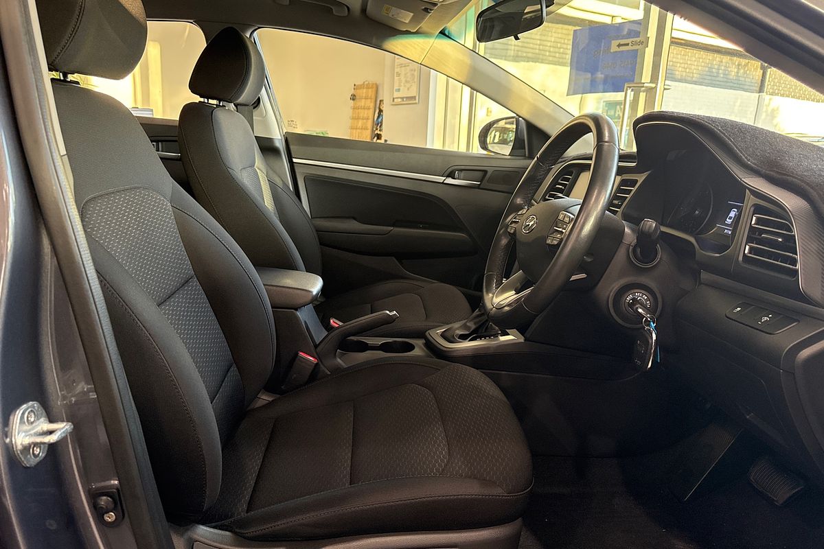 2019 Hyundai Elantra Active AD.2