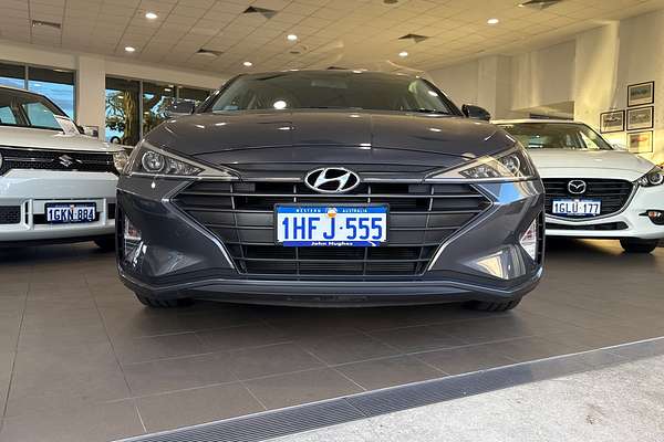 2019 Hyundai Elantra Active AD.2