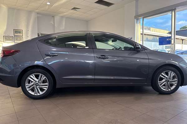 2019 Hyundai Elantra Active AD.2