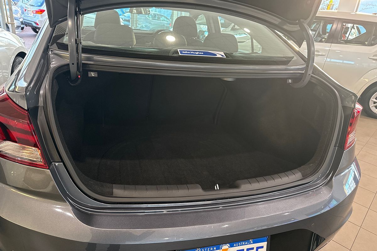 2019 Hyundai Elantra Active AD.2