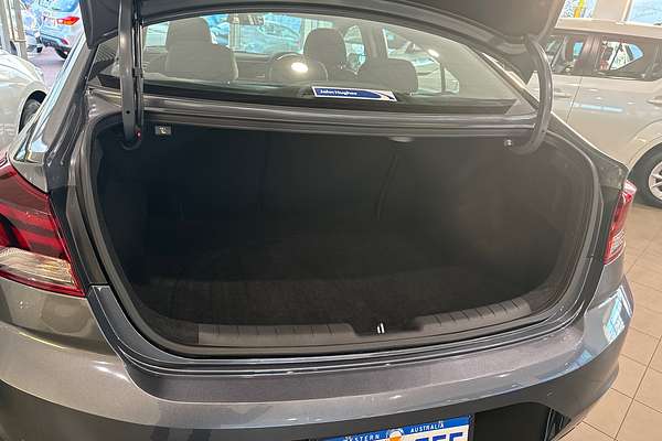 2019 Hyundai Elantra Active AD.2
