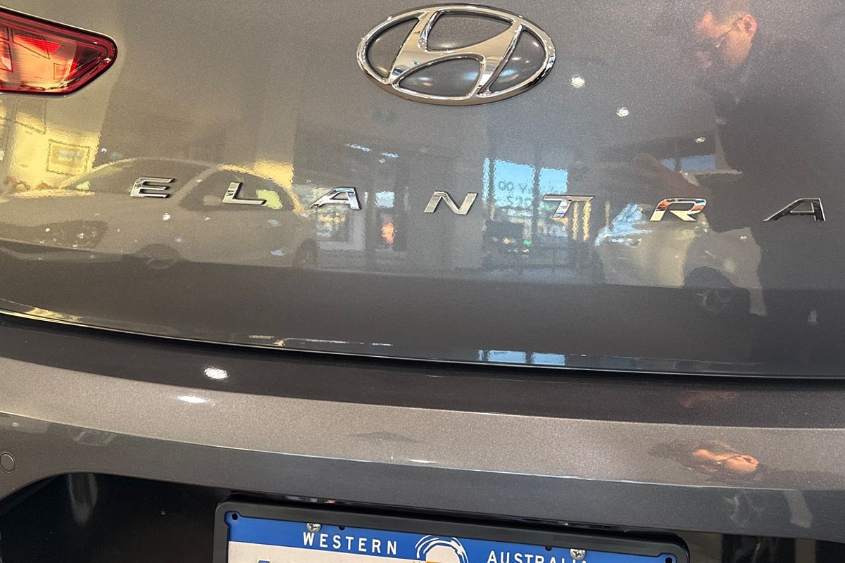 2019 Hyundai Elantra Active AD.2