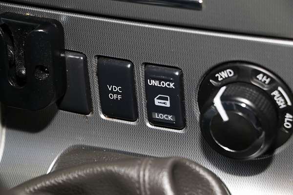 2013 Nissan Navara ST D40 Series 6 4X4
