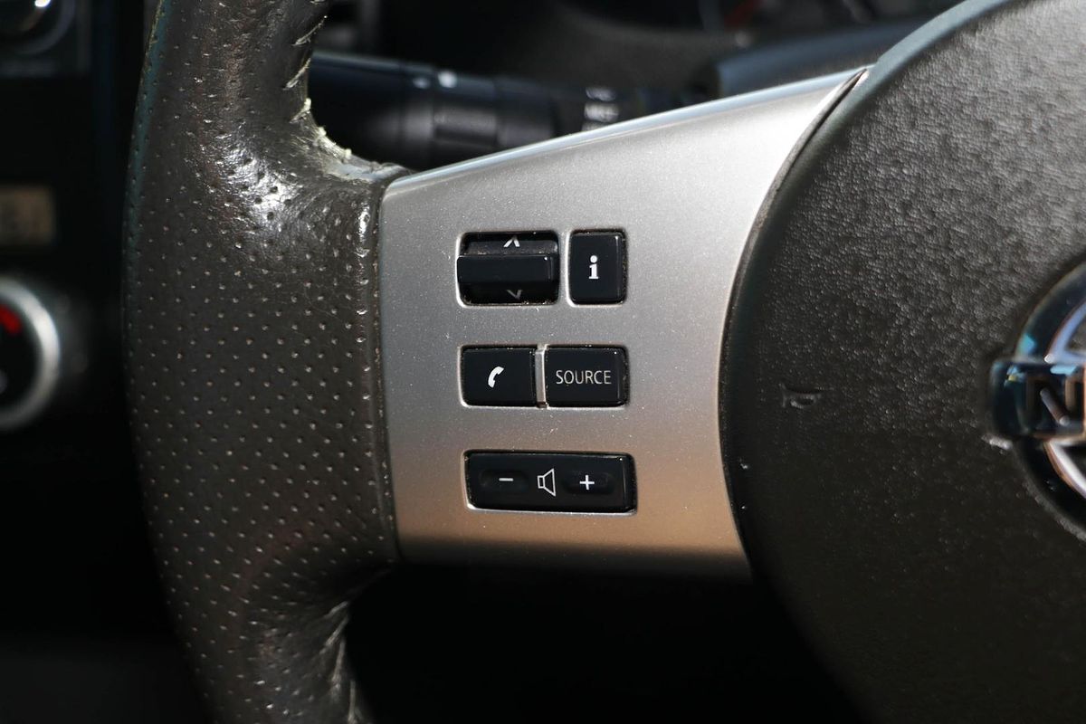 2013 Nissan Navara ST D40 Series 6 4X4