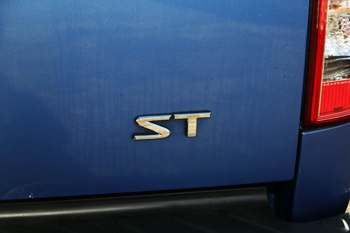 2013 Nissan Navara ST D40 Series 6 4X4