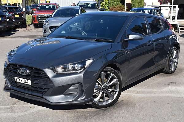 2019 Hyundai Veloster JS