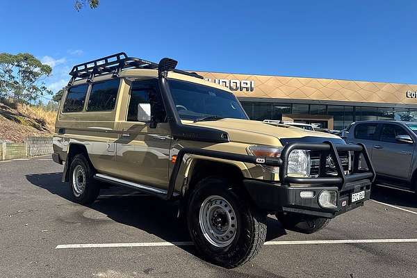 2023 Toyota Landcruiser GXL Troopcarrier VDJ78R