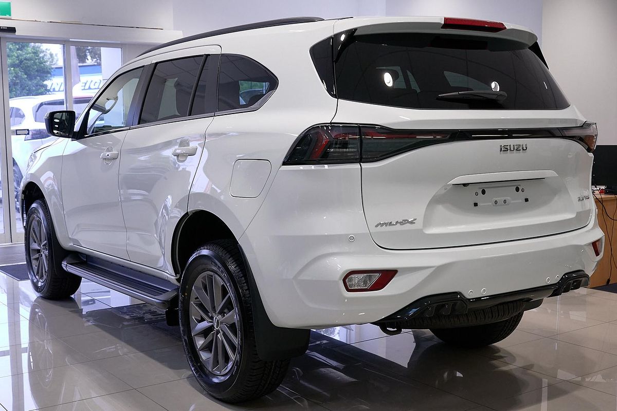 2025 Isuzu MU-X LS-U