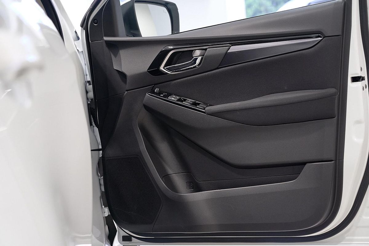2025 Isuzu MU-X LS-U