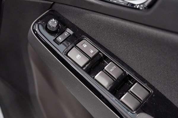 2025 Isuzu MU-X LS-U