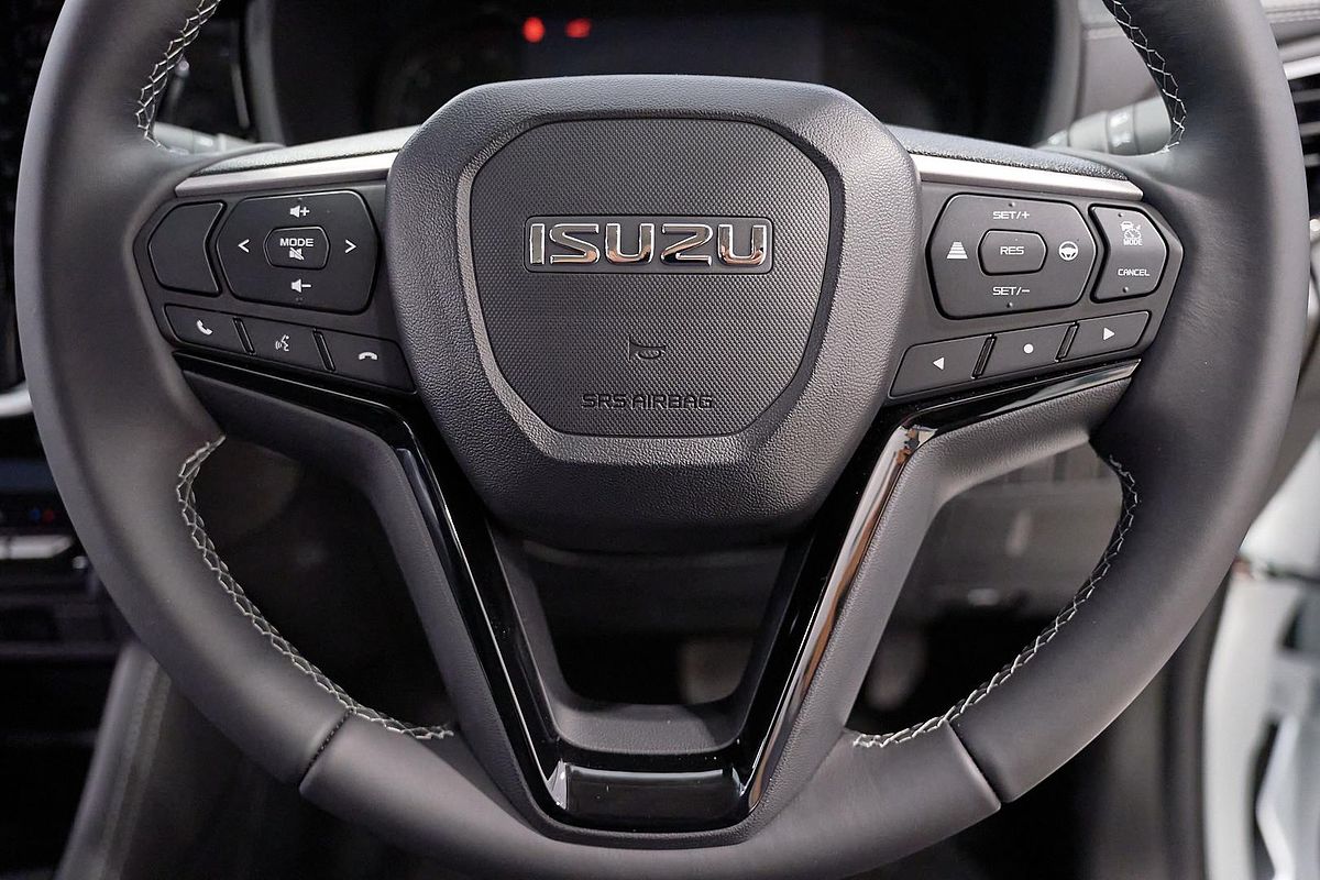 2025 Isuzu MU-X LS-U