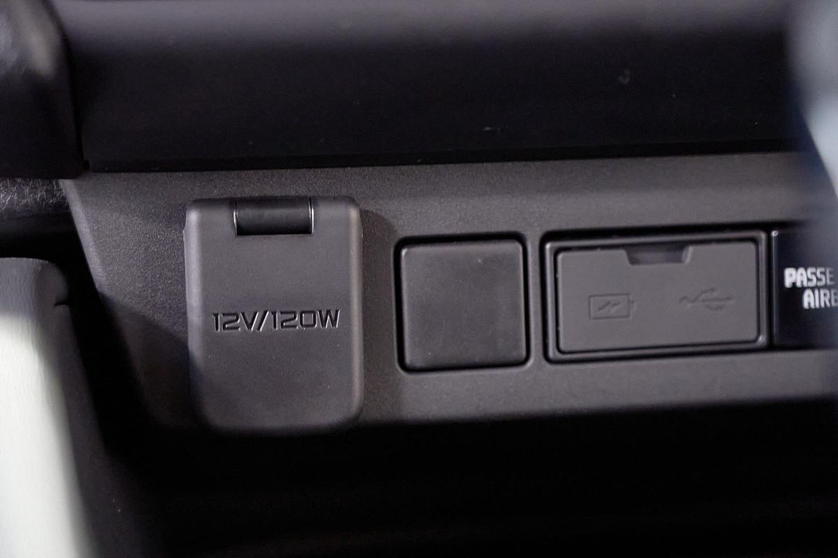 2025 Isuzu MU-X LS-U