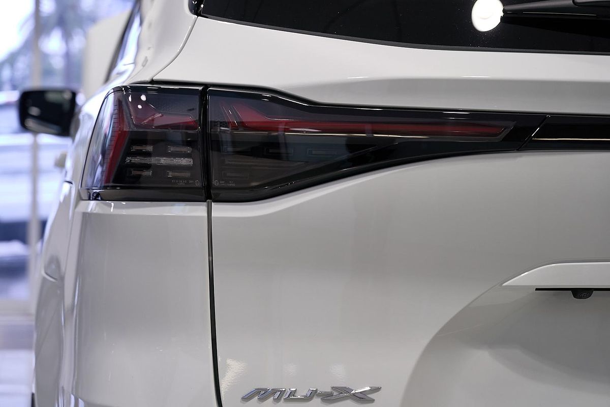 2025 Isuzu MU-X LS-U