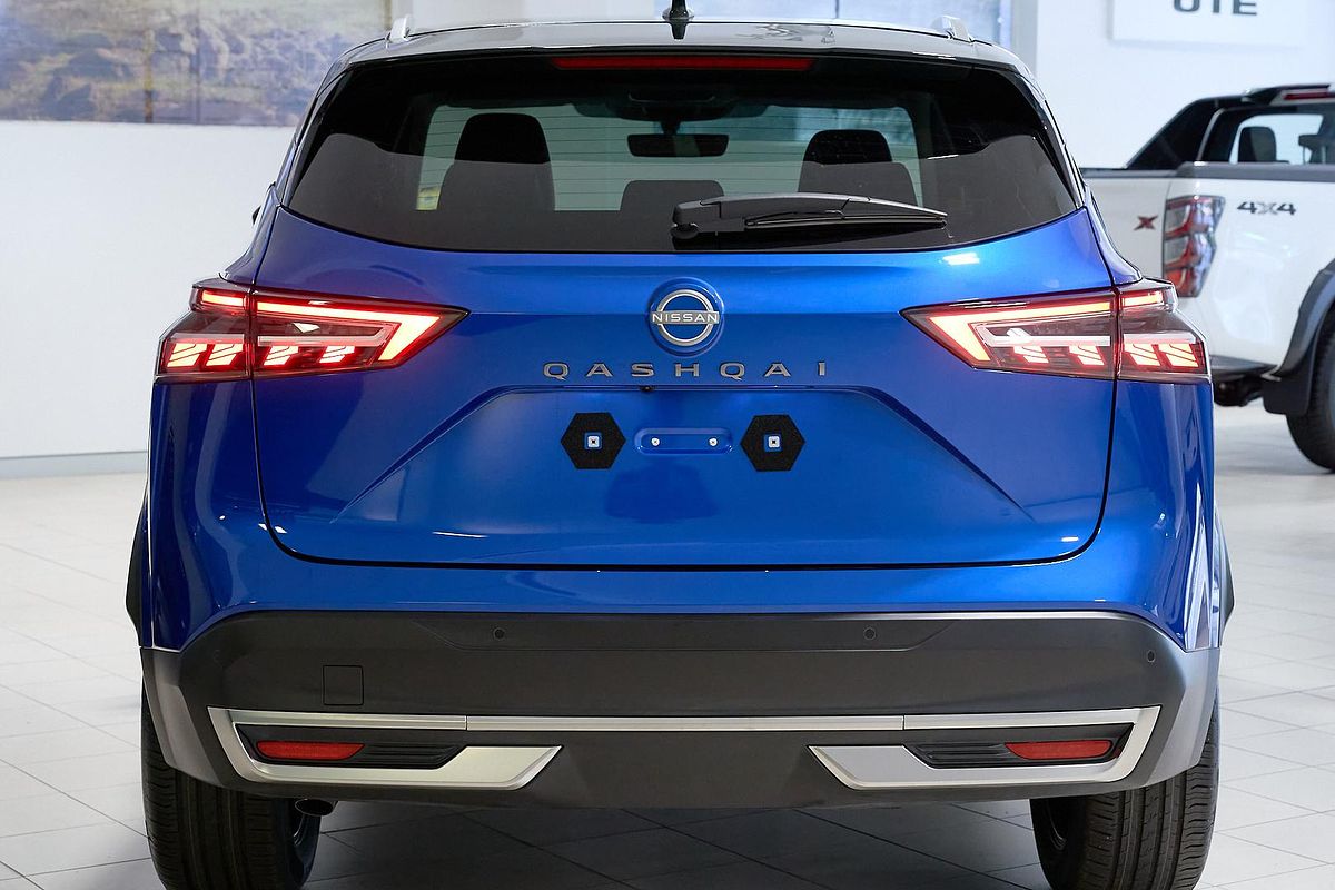 2025 Nissan QASHQAI Ti J12