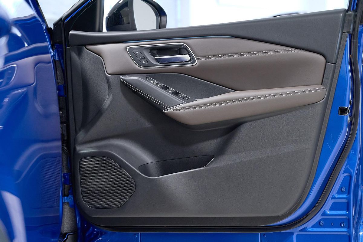 2025 Nissan QASHQAI Ti J12