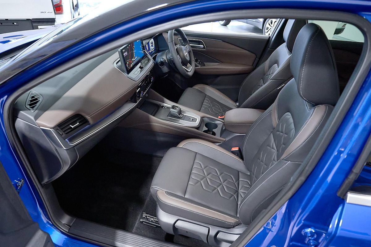 2025 Nissan QASHQAI Ti J12