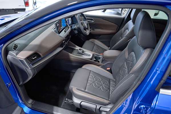 2025 Nissan QASHQAI Ti J12