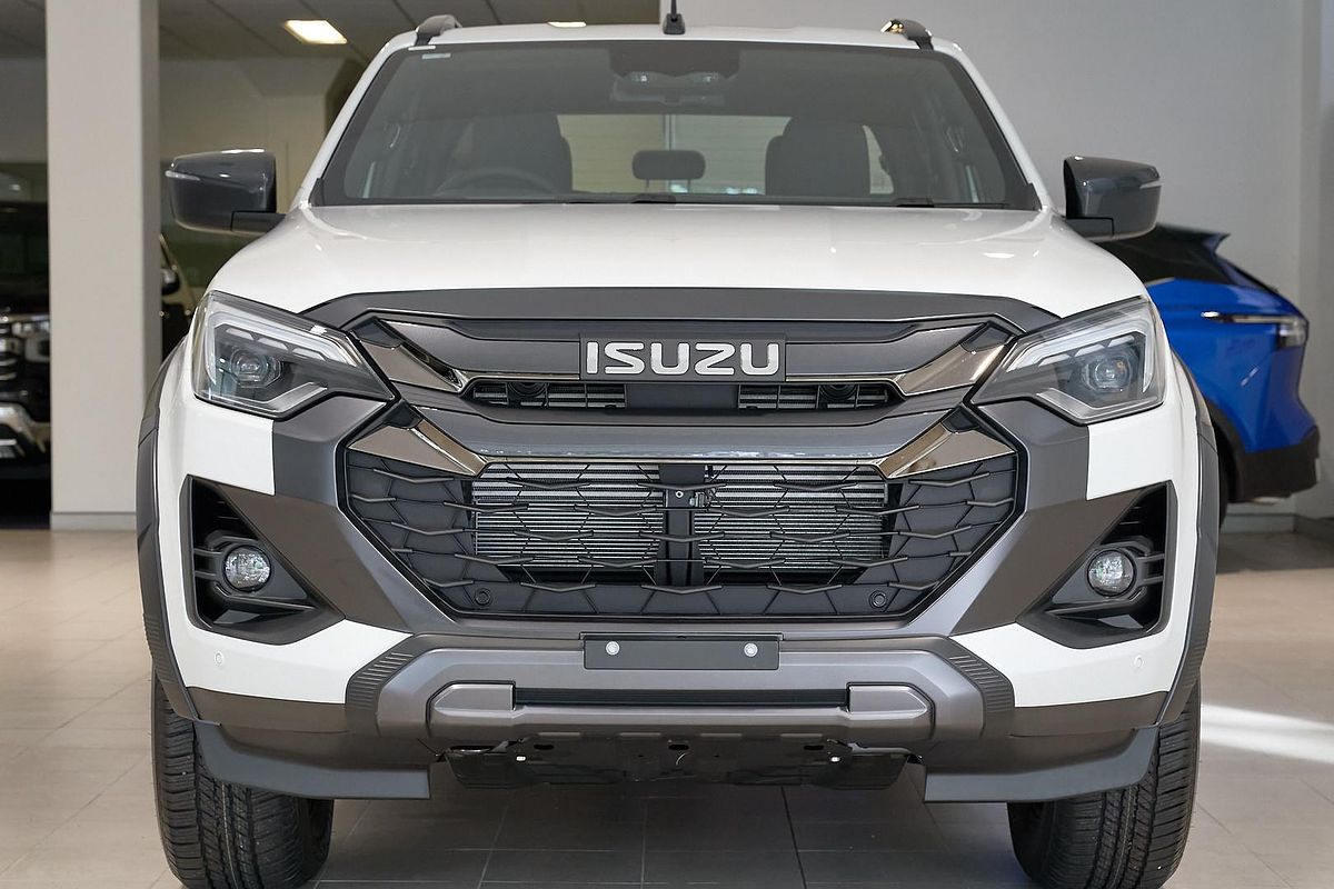 2025 Isuzu D-MAX X-TERRAIN 4X4