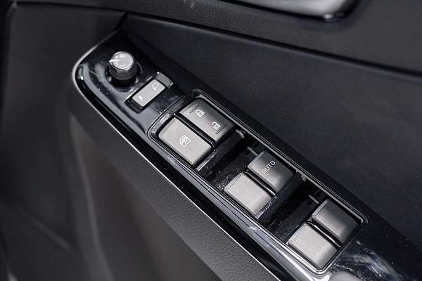2025 Isuzu D-MAX X-TERRAIN 4X4