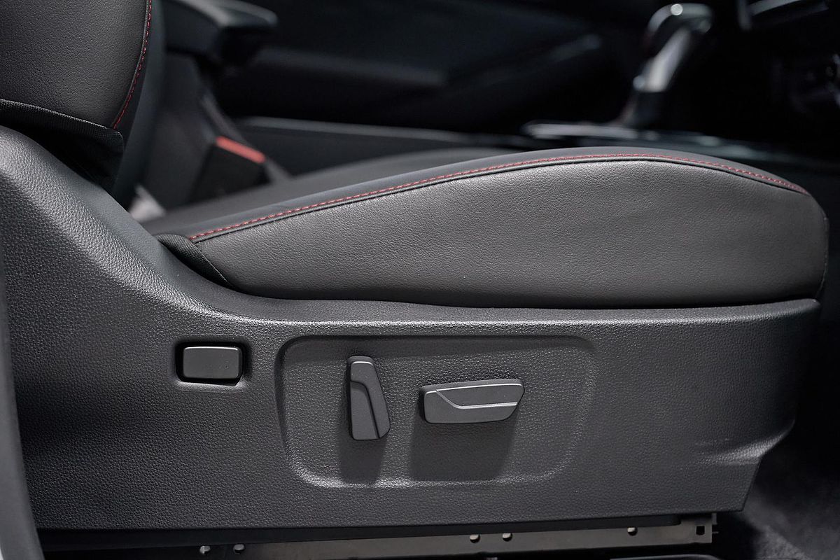 2025 Isuzu D-MAX X-TERRAIN 4X4